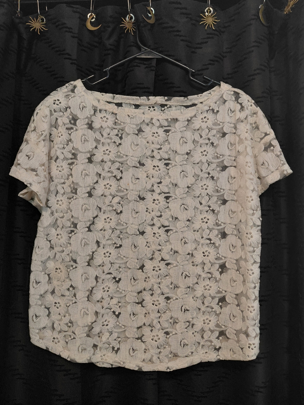 Lace Floral Short Sleeve Top - Cream